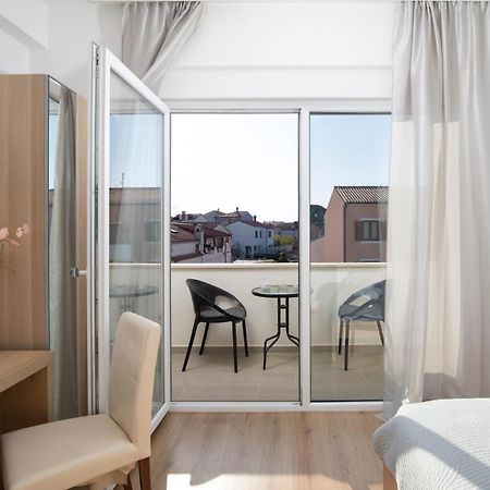 Apartmant & Rooms Villa Rosa Medulin Pomer Exterior foto
